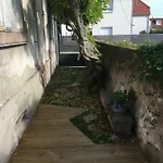 بيت ضيافة Le Rez De Jardin 3*